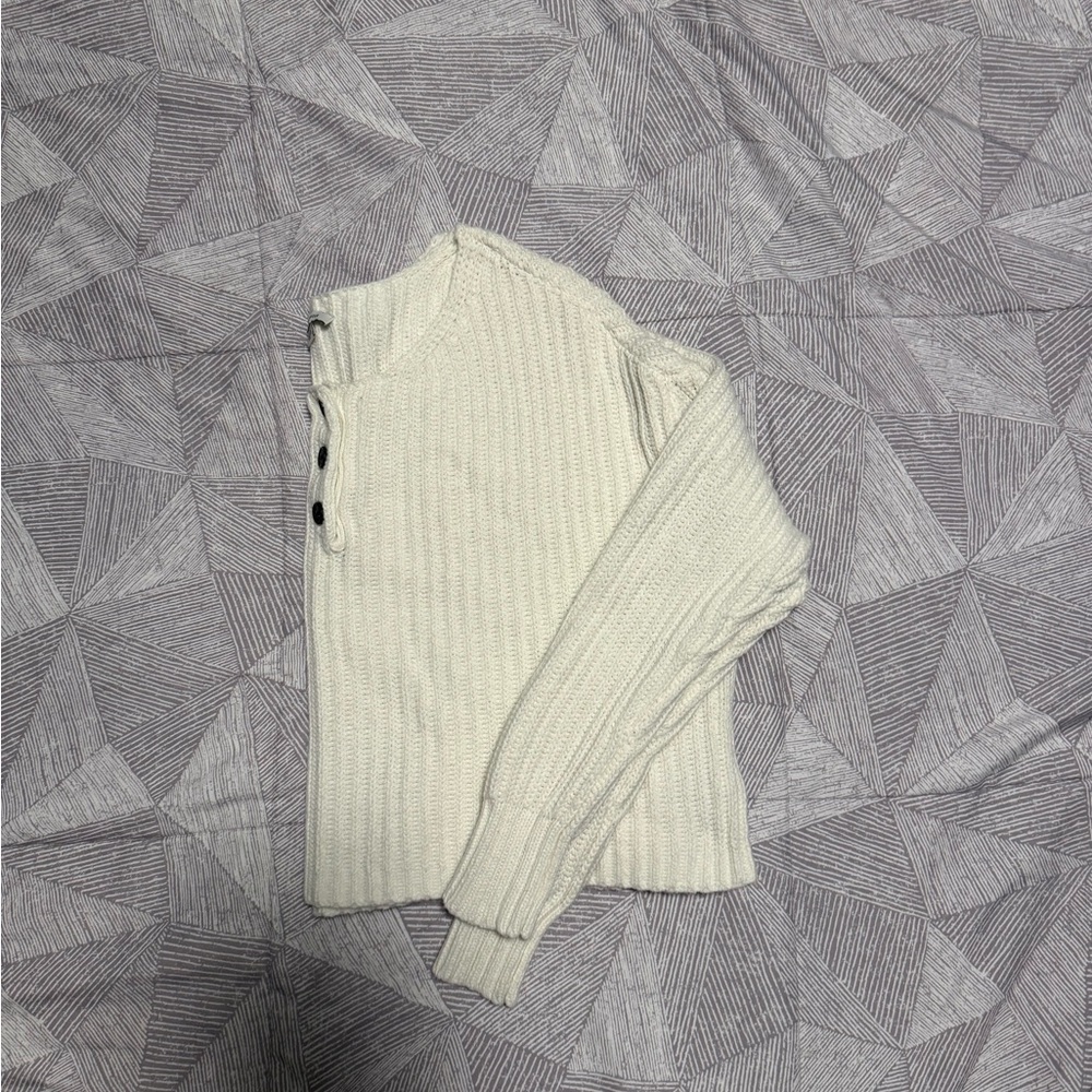 Women’s American Eagle Outfitters  Sweater